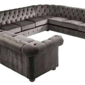 U SHAPED CHESTERFIELD COUCH EXECUTIVE STYLE